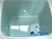 再生特殊技術塗装で施された浴槽